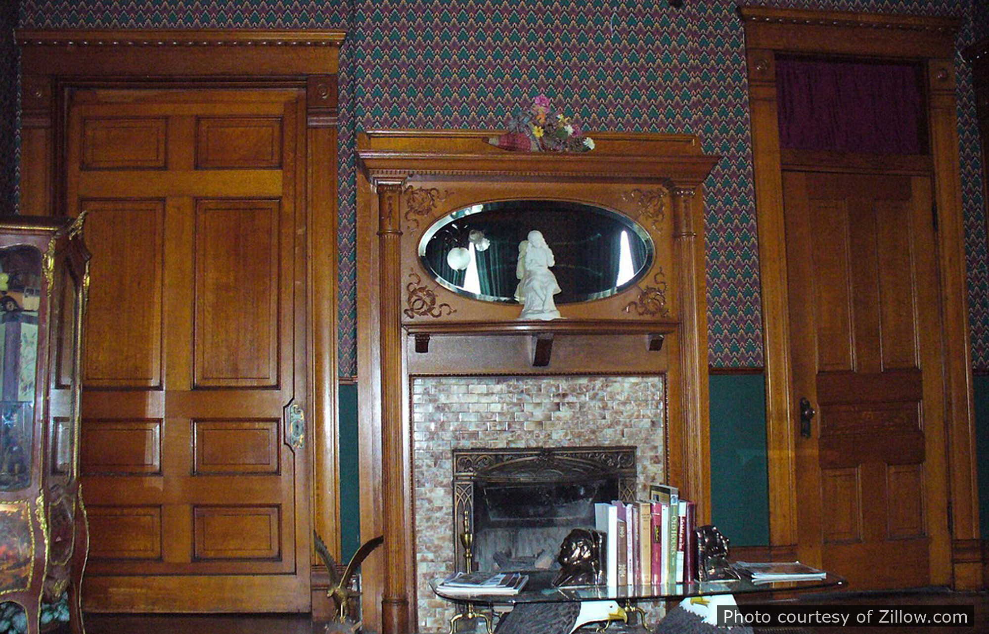Ray Residence, a historic home located in Gallatin, MO designed by architect George F. Barber.