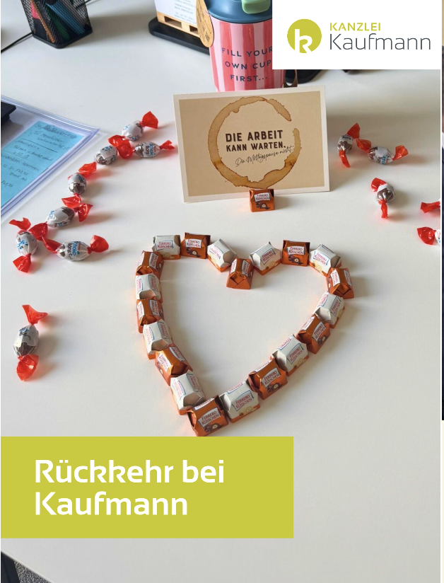 Social-Media-Visual mit Herz aus kleinen Objekten und Text: „Rückkehr bei Kaufmann“.