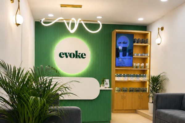 Evoke Andheri Mumbai clinic