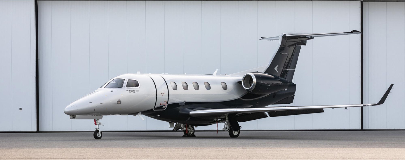 EMBRAER PHENOM 300