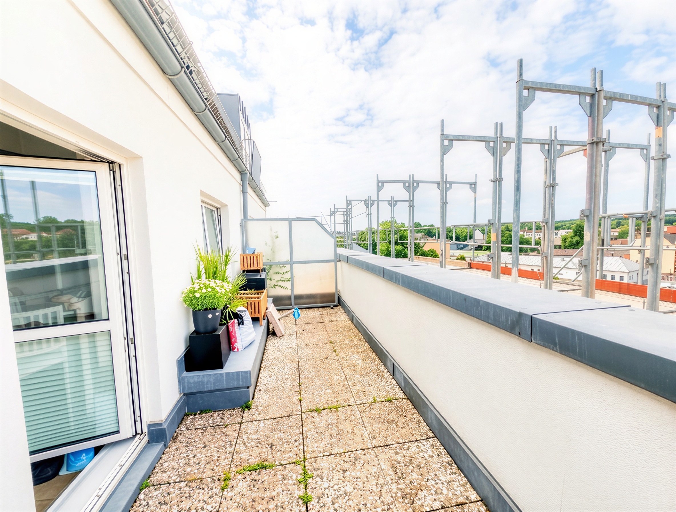 Große Dachterrasse mit toller Aussicht über Kiel