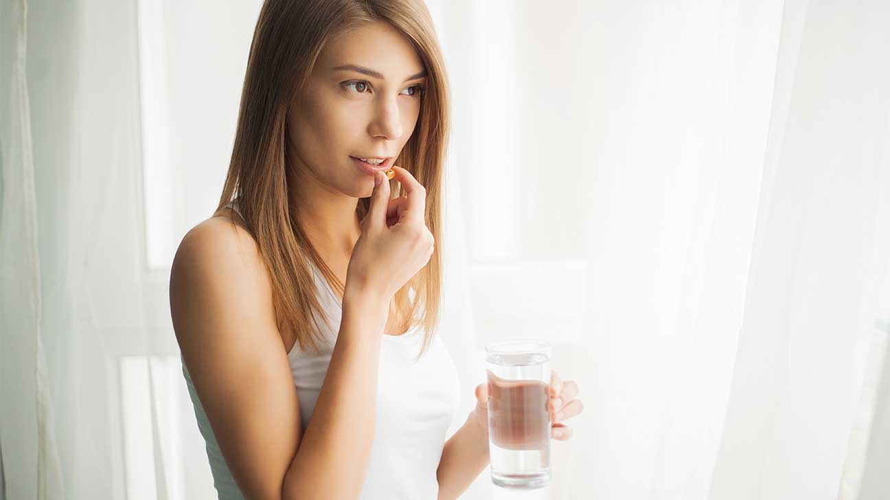 A person preparing to take Suboxone for the first time, following instructions on how to take suboxone correctly.