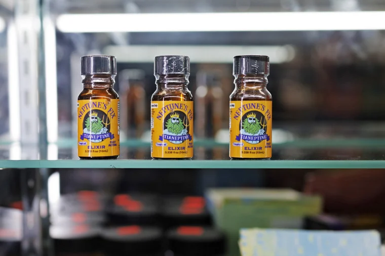 Side effects and risks associated with tianeptine.