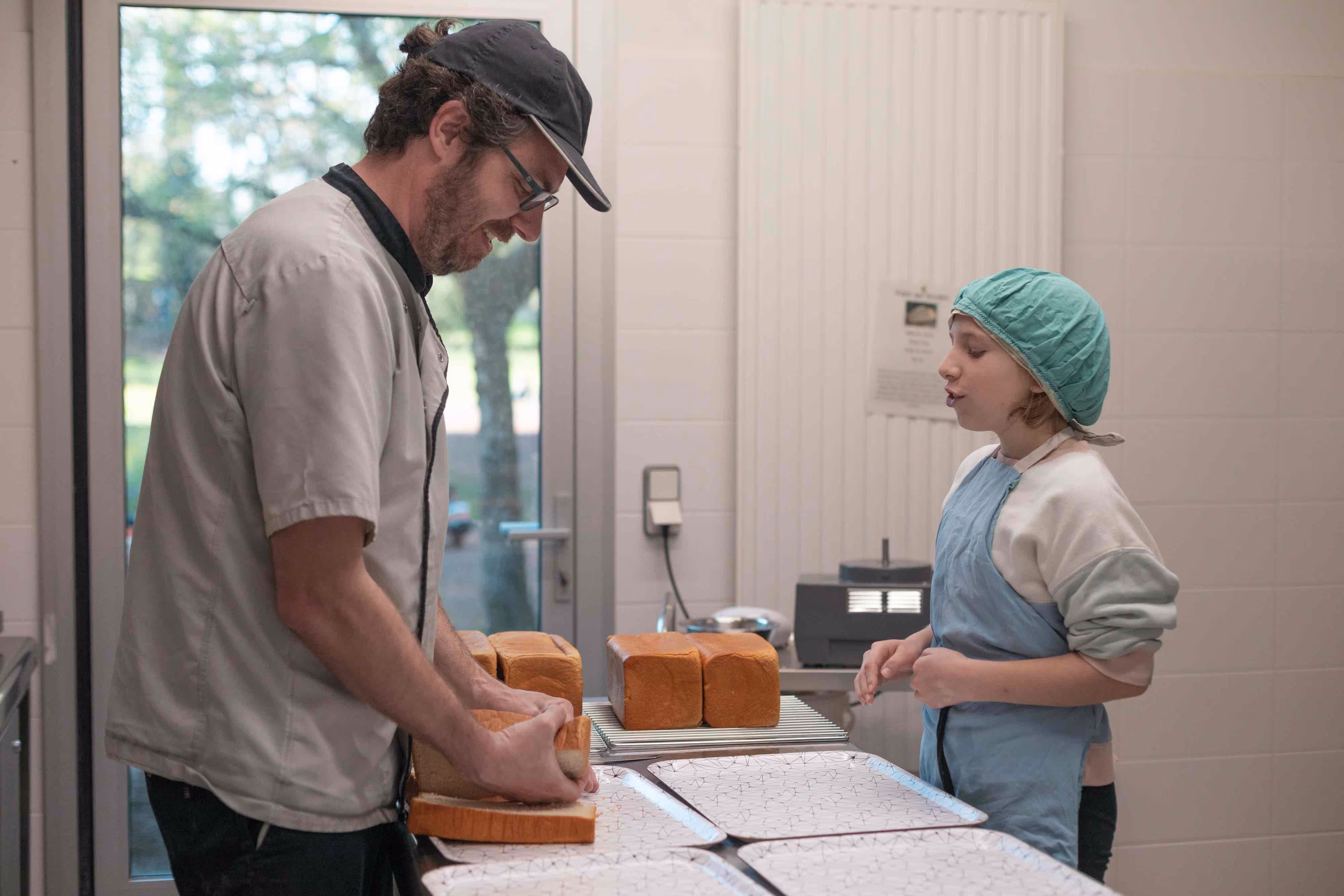 Camila et Antoine, animateurs des ateliers de cuisine vivante au Lieu Utile