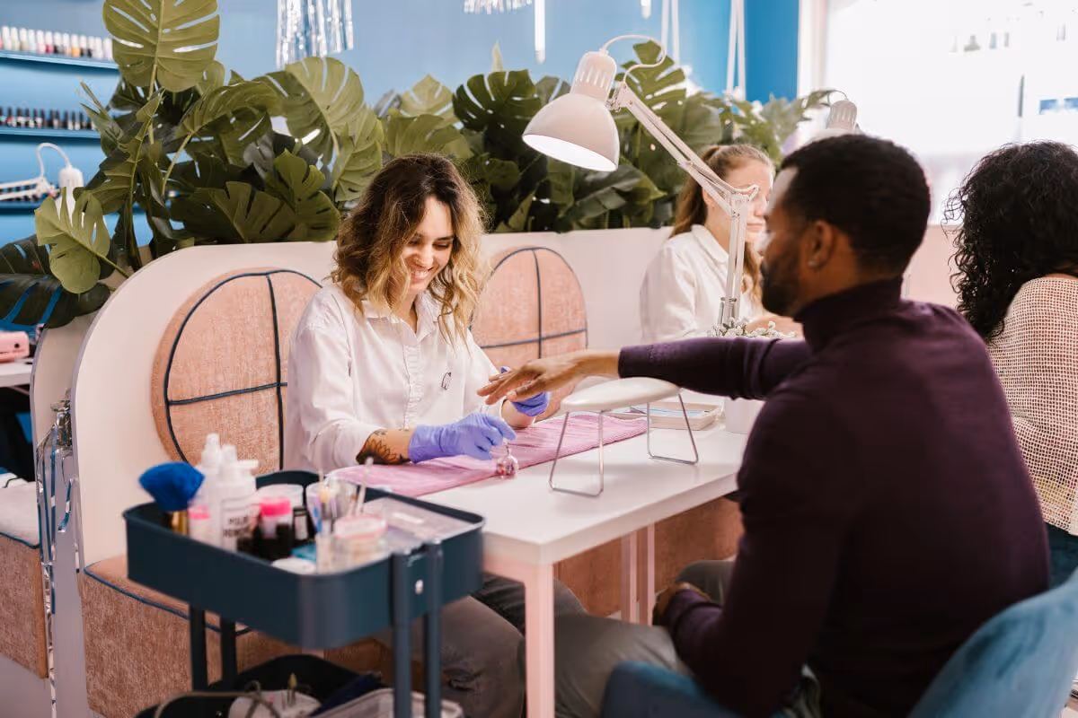 nail salon customer care