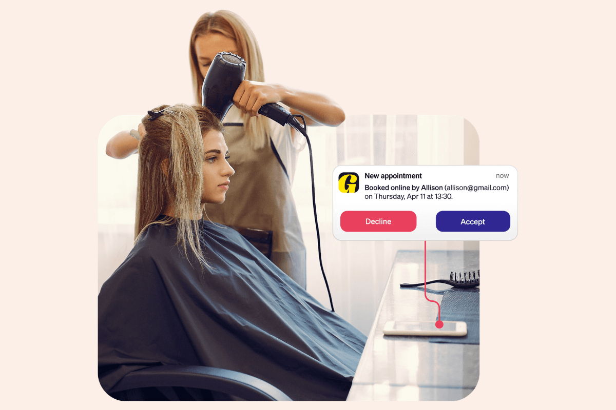 Goldie new appointment notification showing how salon professionals can accept or decline client bookings while working.