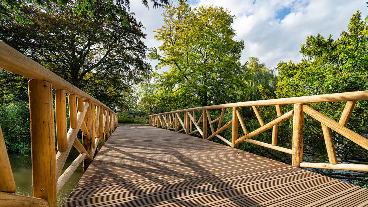 Monteur/ Timmerman bruggenbouw [haasnoot bruggen]