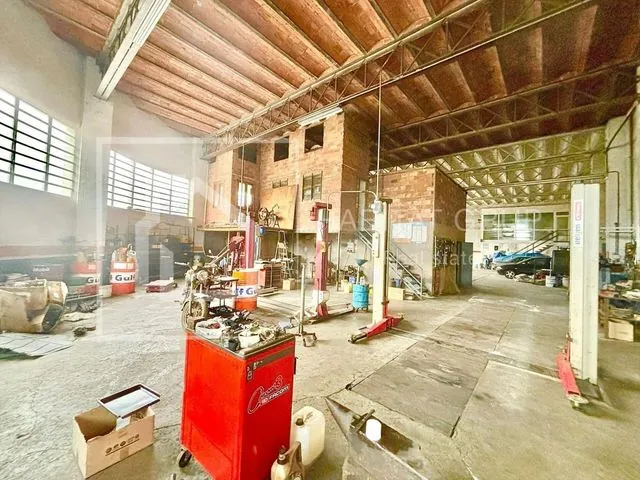 Nave industrial en venta en Caldes de Malavella (Girona)