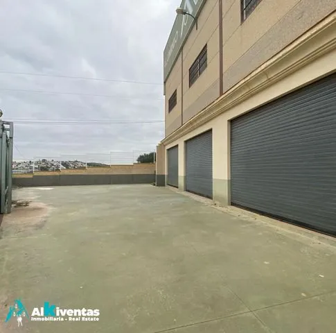 Nave industrial en venta en Coin (Málaga)