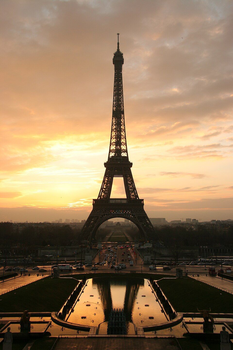 Paris — Tour Eiffel