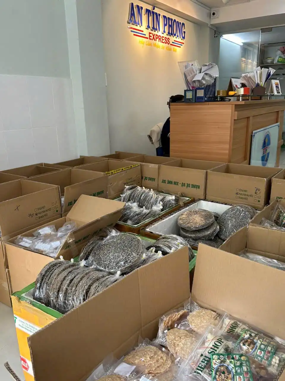 Gửi bánh tráng đi Úc 1