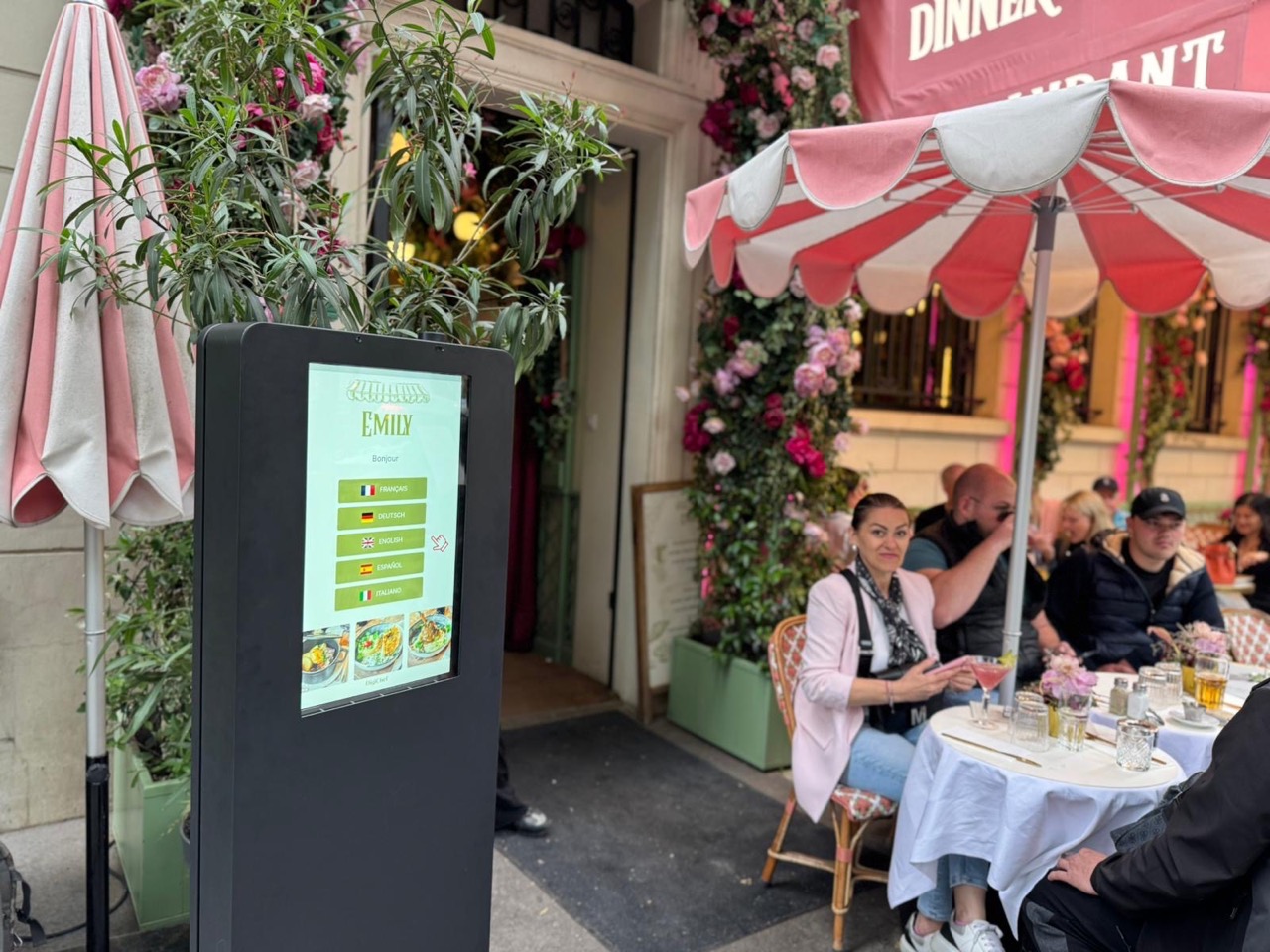 Born Tactile vue Face à coté du Restaurant