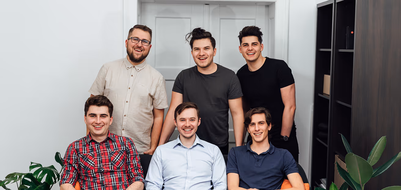 Happy Curiosum team