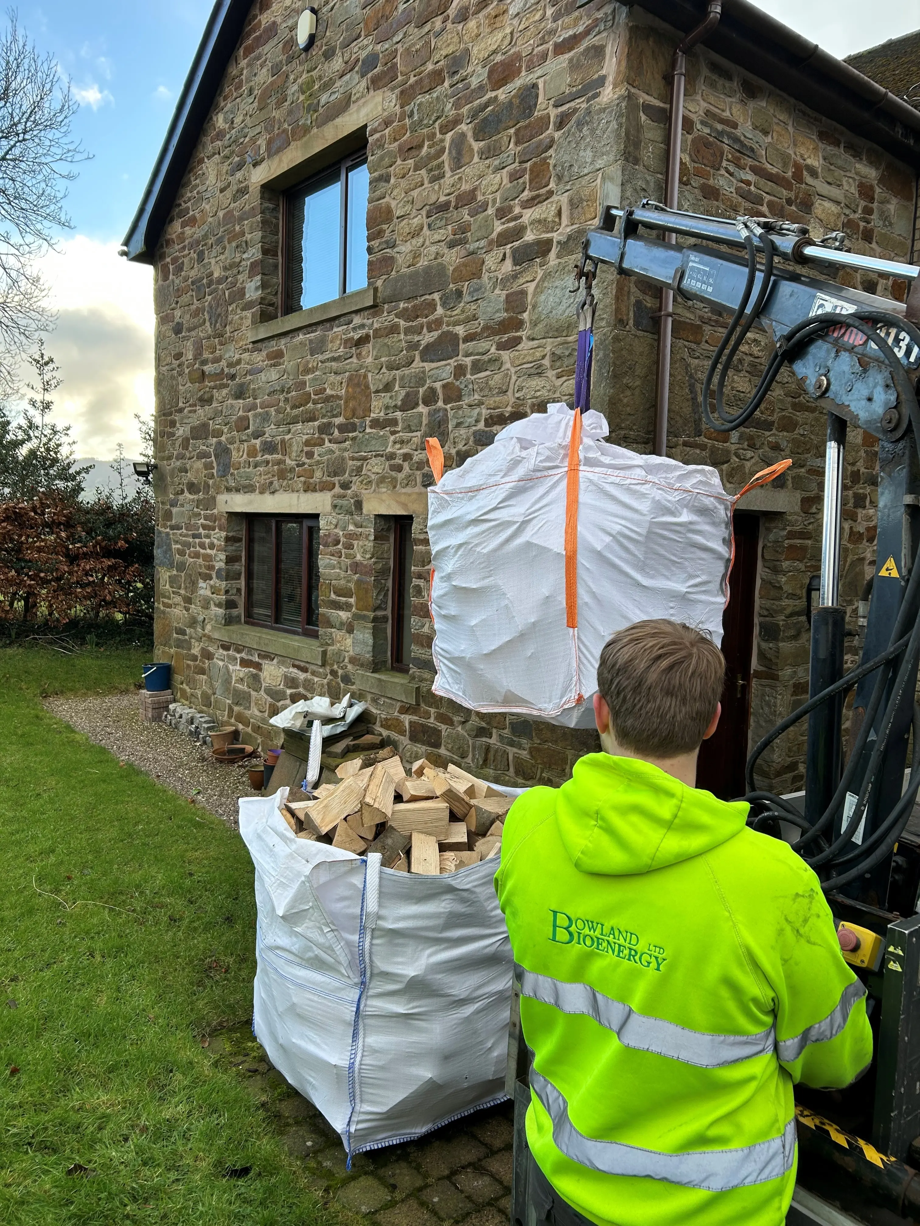 Bowland Bionenergy Builder's Bag Logs  - Hardwood & Softwood Bundle