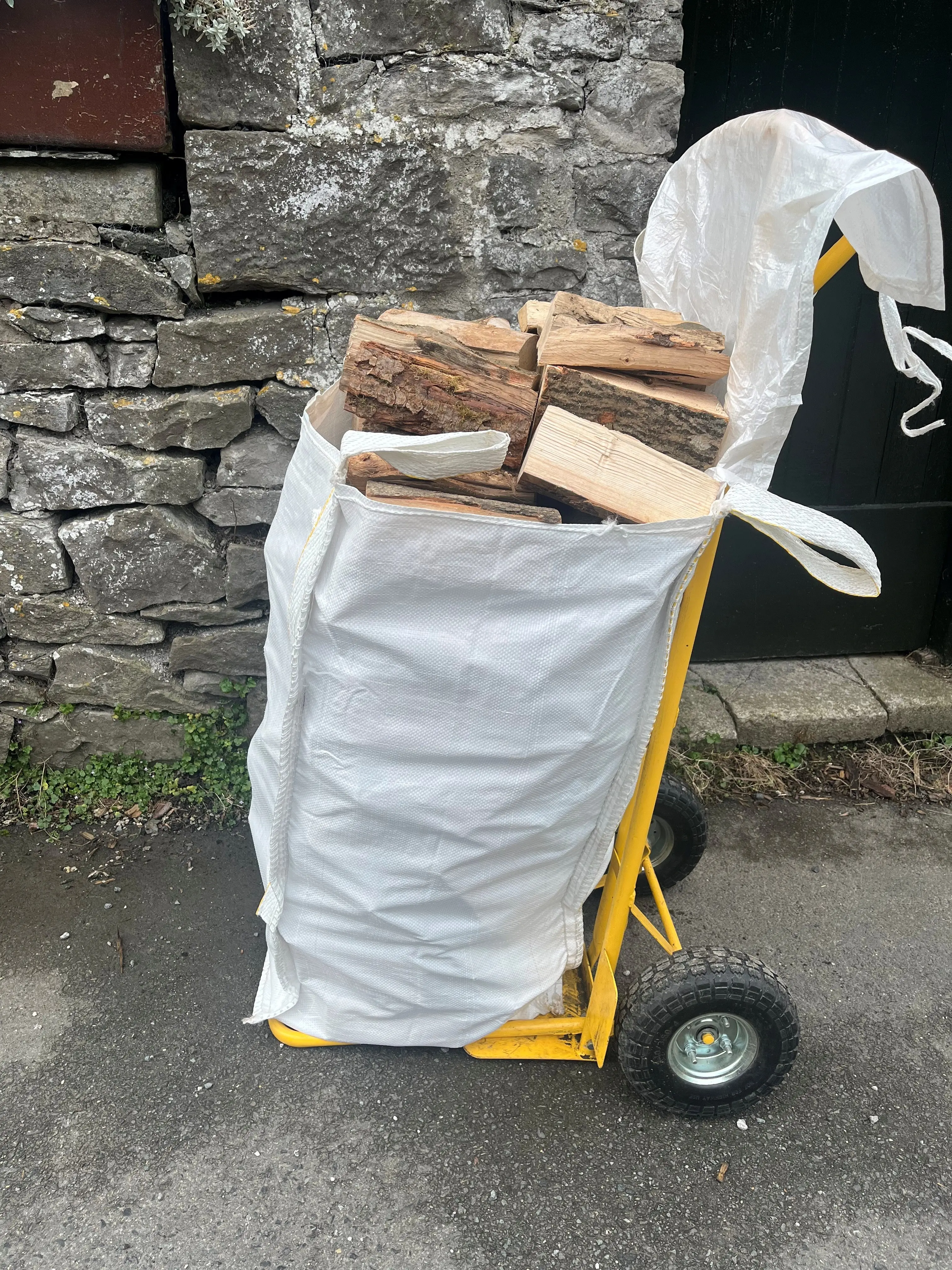 Bowland Bionenergy Tall Bag Logs - Softwood