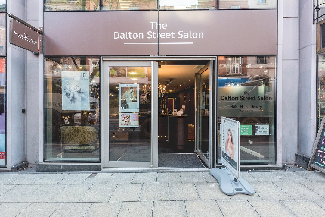 Discover why women and men near Deansgate Manchester trust Dalton Street Salon for expert cuts, flawless colour, and salon-perfect hair all year round.