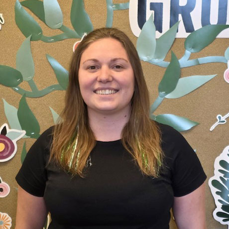 Samantha Barilla, RBT, creates positive, consistent ABA environments where kids build confidence and new skills. She loves family time, baking, and the outdoors.