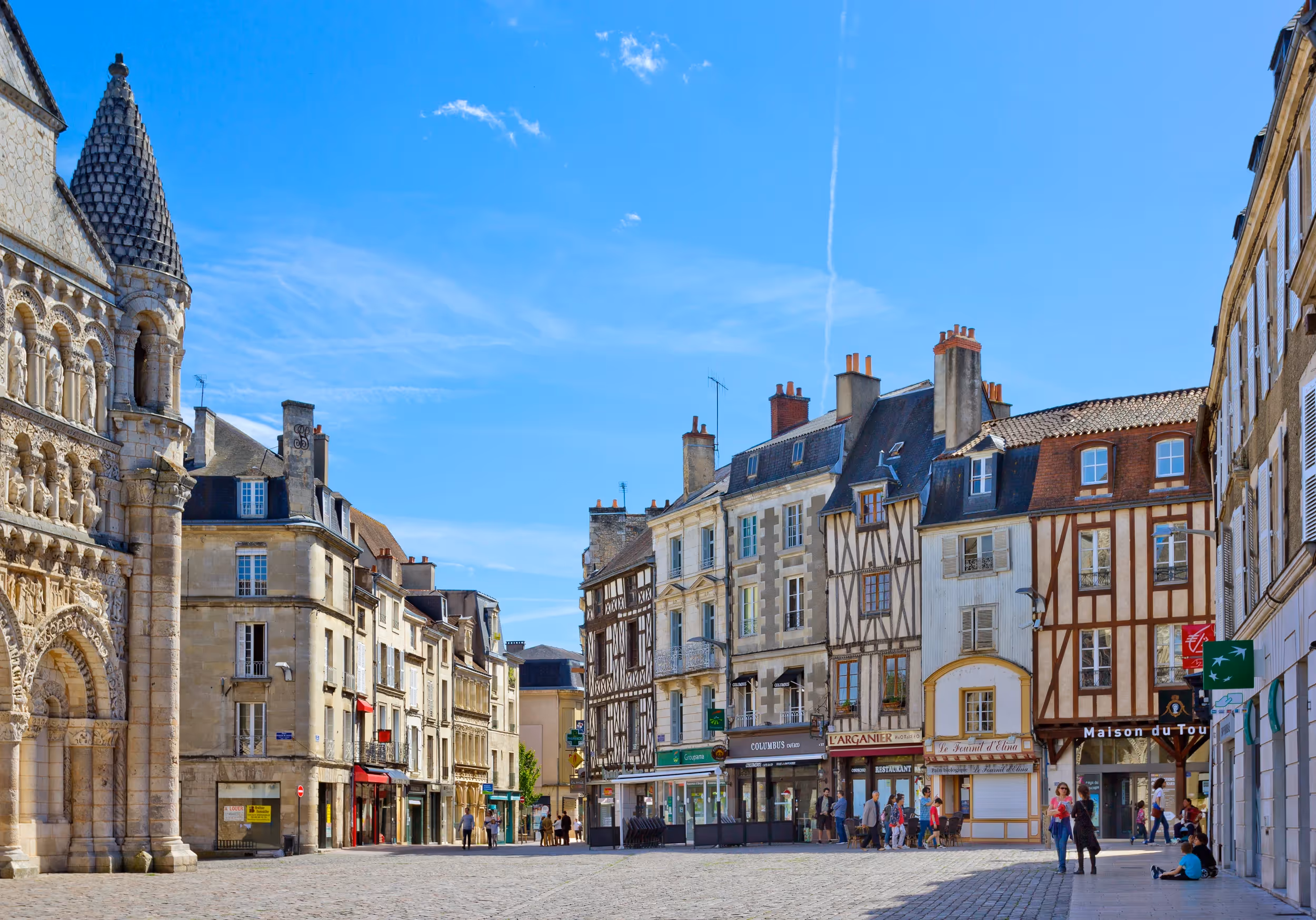 Meilleurs cabinets de gestion de patrimoine à Poitiers : comment choisir le bon partenaire ?