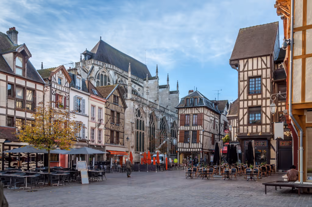 Meilleurs cabinets de gestion de patrimoine Troyes : comment choisir le bon partenaire ?