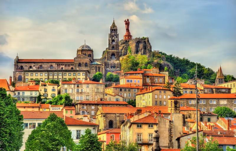 Meilleurs cabinets de gestion de patrimoine Puy-en-Velay : comment choisir le bon partenaire ?