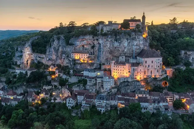 Meilleurs cabinets de gestion de patrimoine Rocamadour : comment choisir le bon partenaire ?