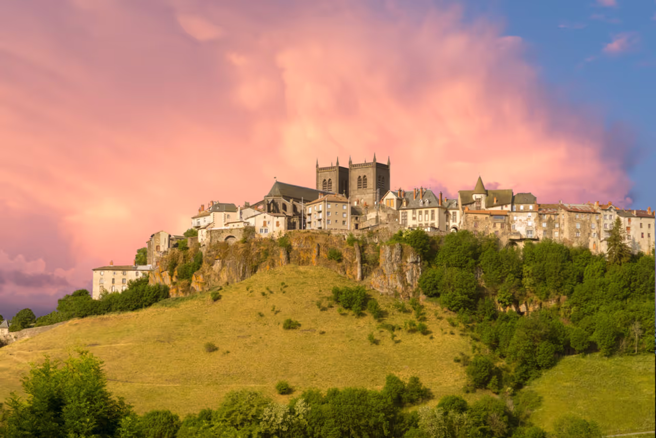 Meilleurs cabinets de gestion de patrimoine Saint-Flour : comment choisir le bon partenaire ?