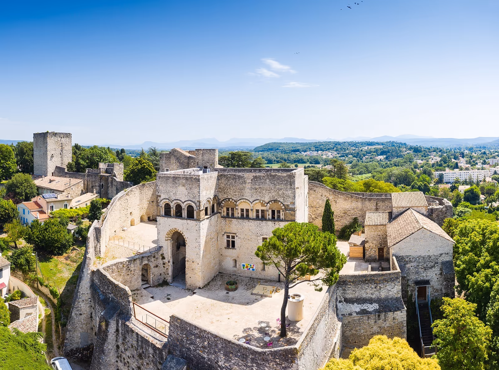 Meilleurs cabinets de gestion de patrimoine Montélimar : comment choisir le bon partenaire ?