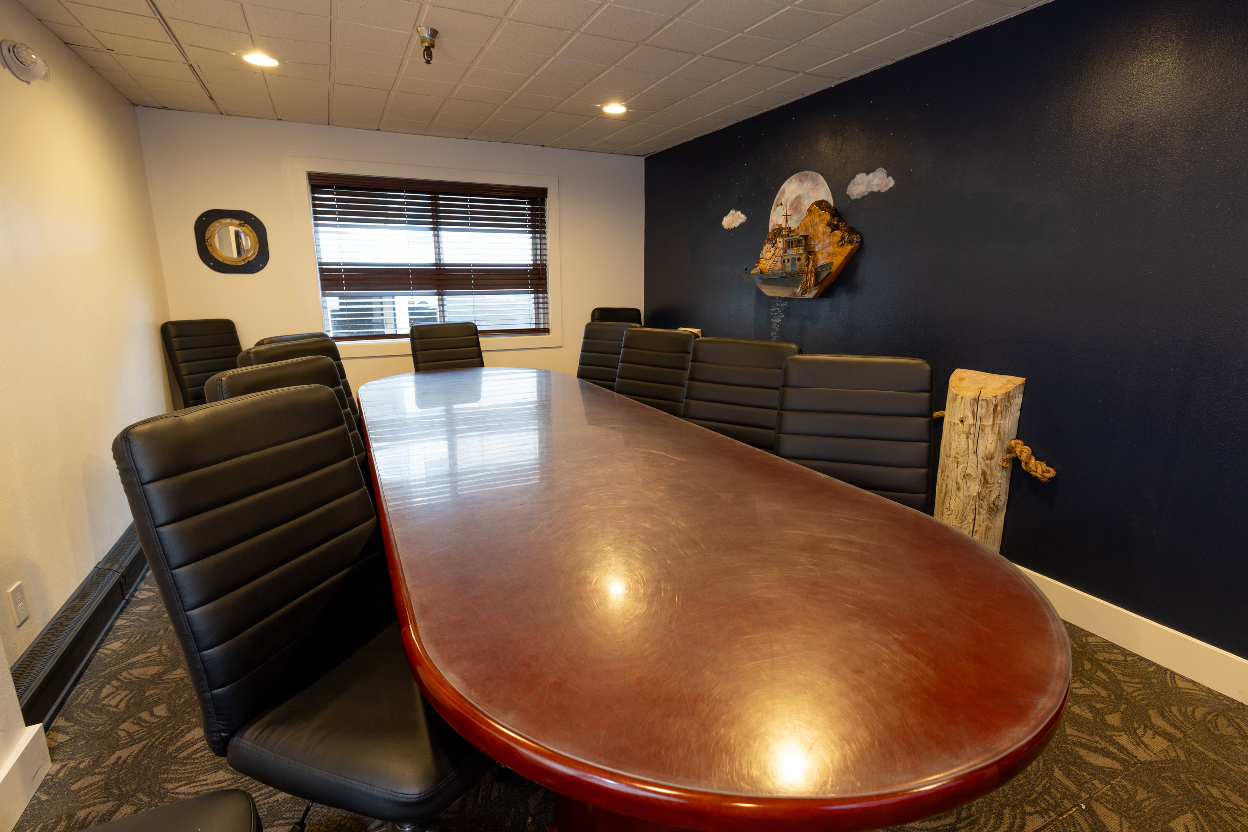 Comfortable booth seating at The Landing's Diner full of customers and home-style food.
