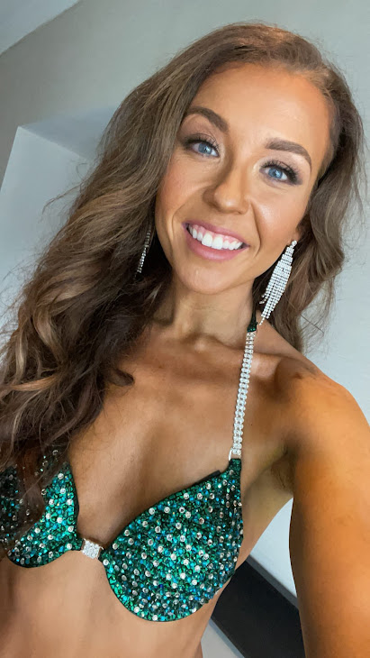 J Luxe Artistry - Makeup by Jess Burt- Bodybuilding Stage Makeup