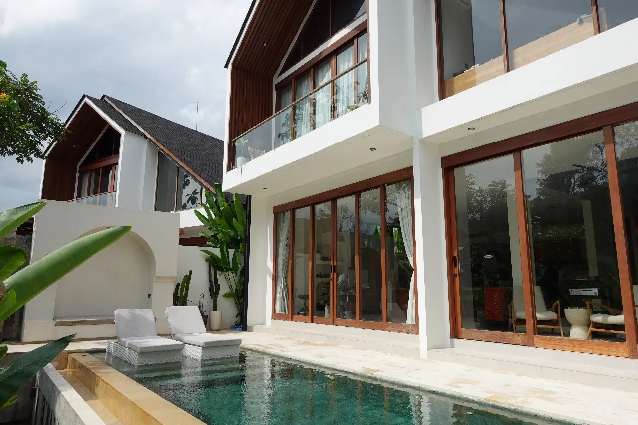 1-Bedroom Villa with Office & Jungle View in Cepaka