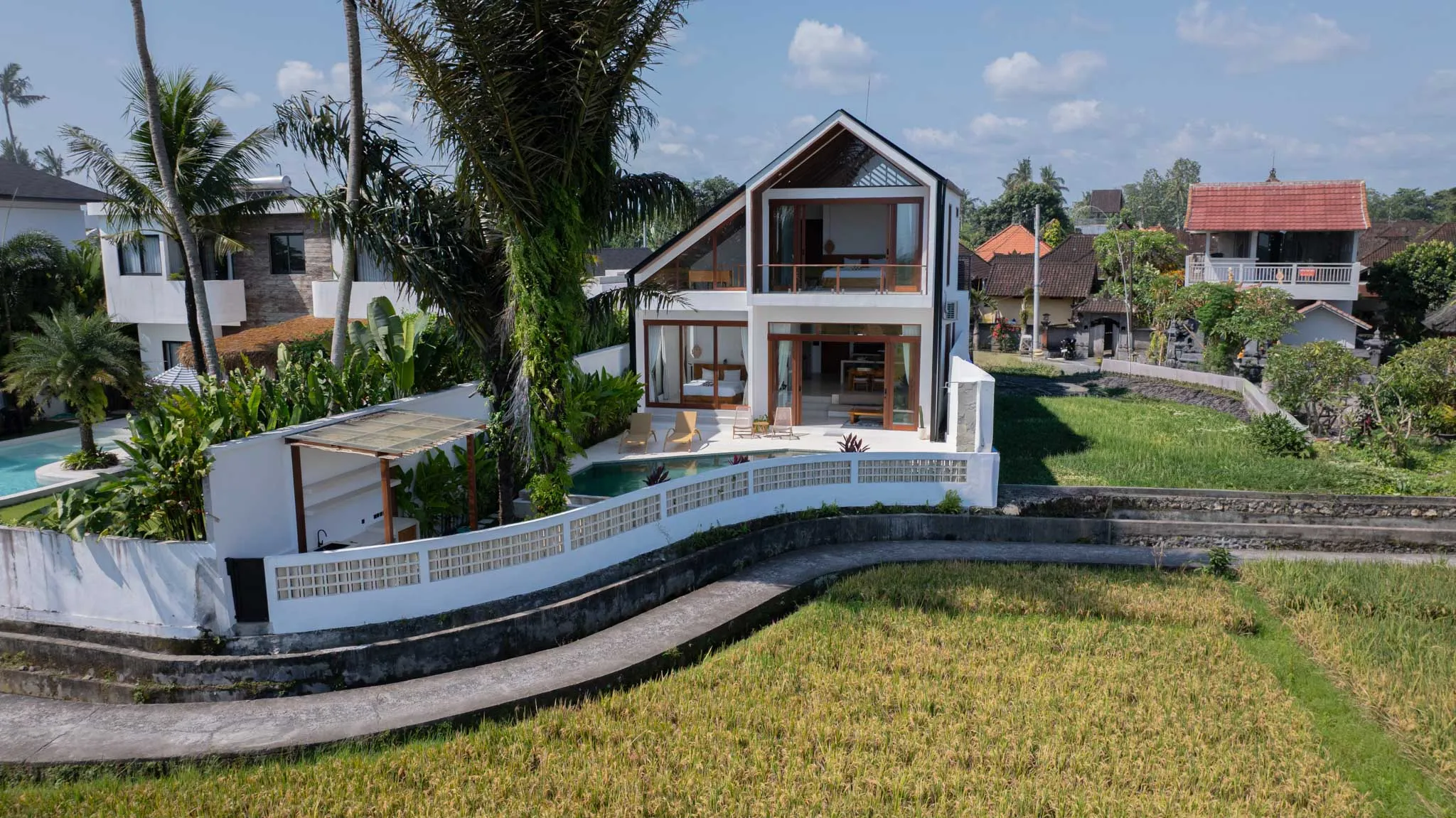  2-Bedroom Villa with Bright Open Living Spaces in Cepaka