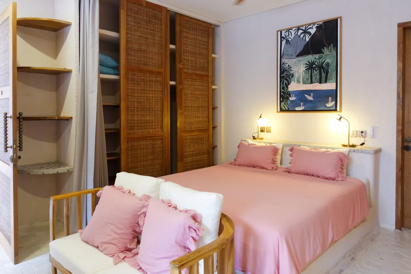 1-Bedroom Apartments with Modern Comfort and Style in Tumbak Bayuh