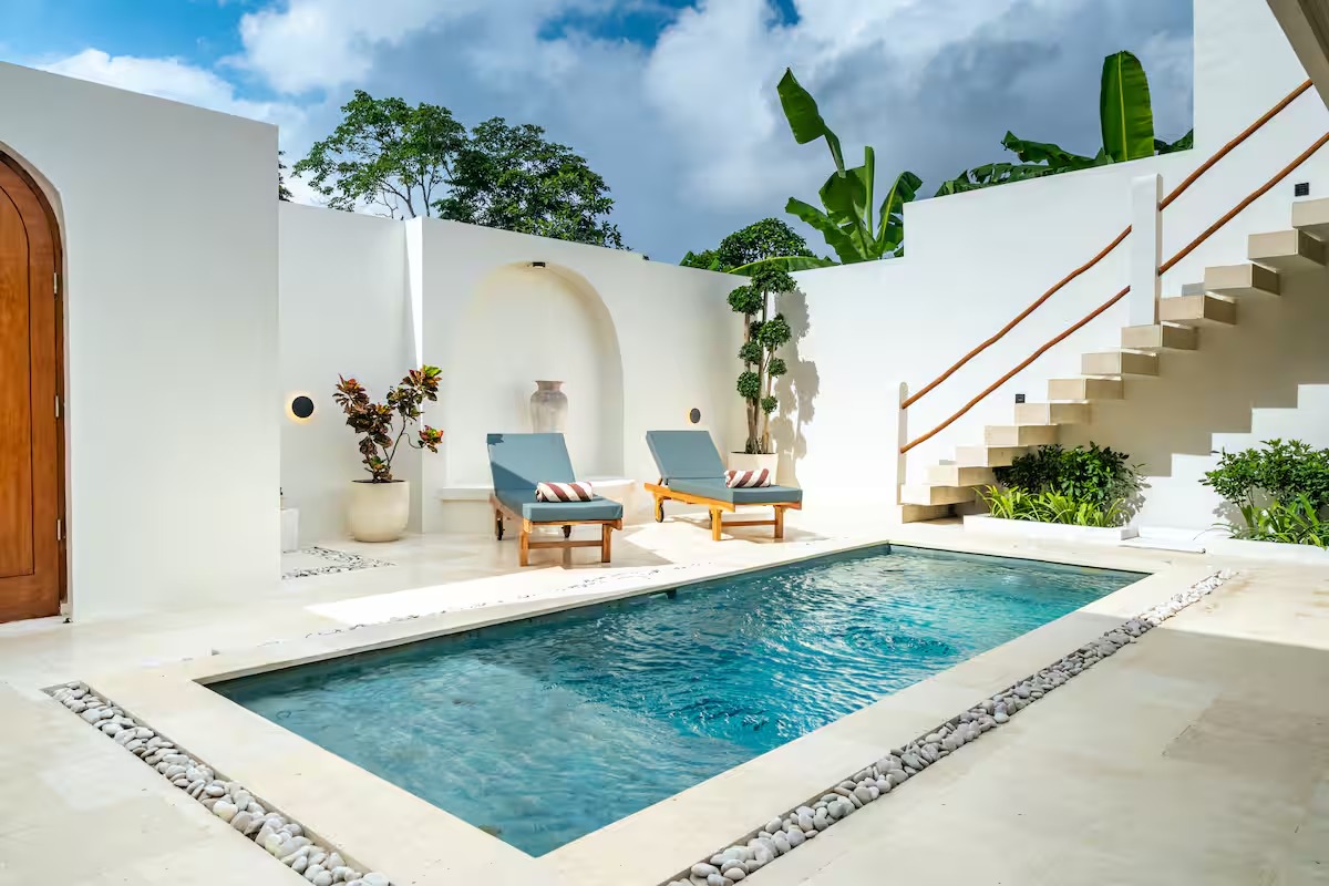 2-Bedroom Villa with Enclosed Living and Jungle Backdrop in Tumbak Bayuh