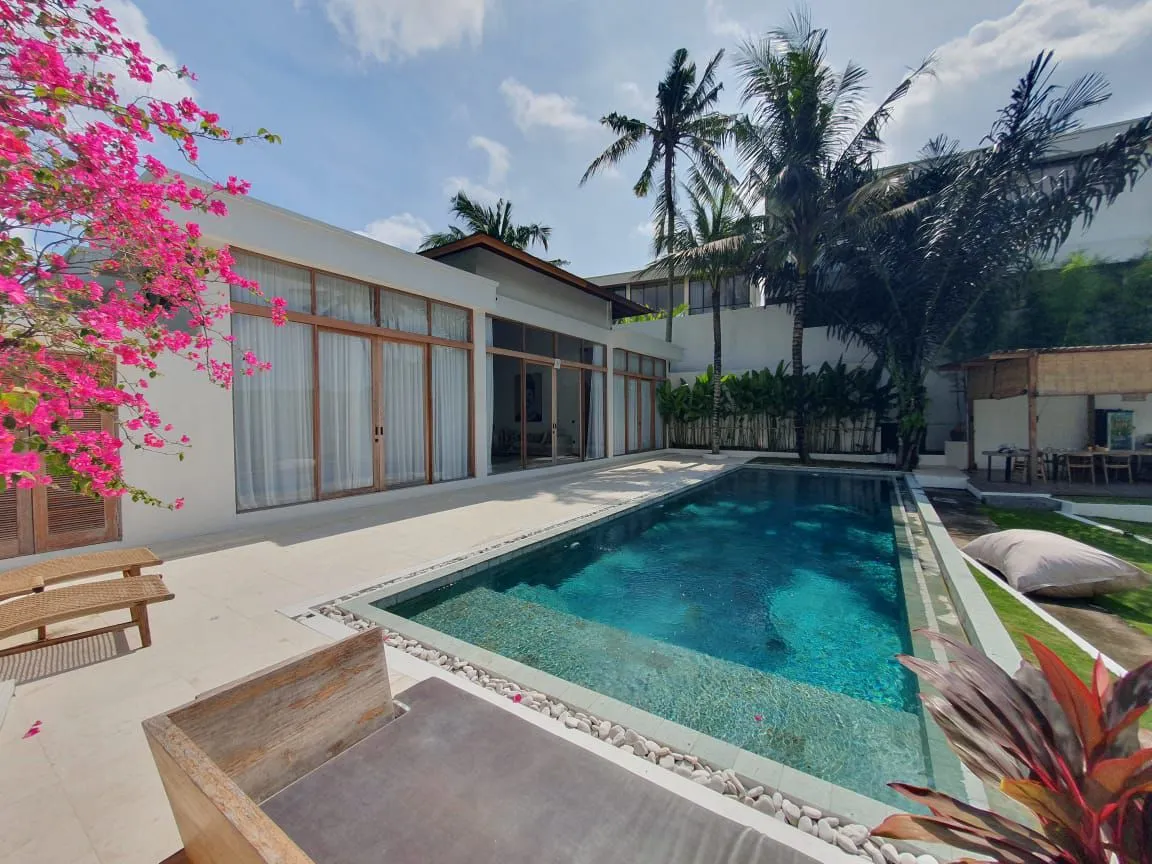 5-Bedroom Estate with Rice Field Views in Cepaka