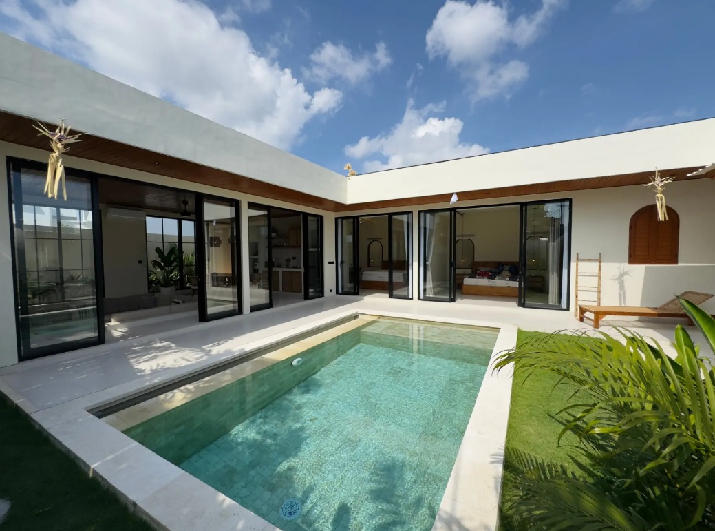 2-Bedroom with Private Pool and Ricefield Surroundings in Seseh