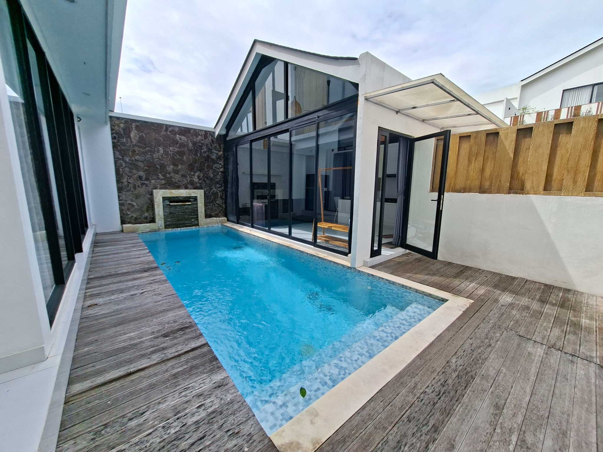 2-Bedroom Freehold Villa with Private Pool in Nyanyi