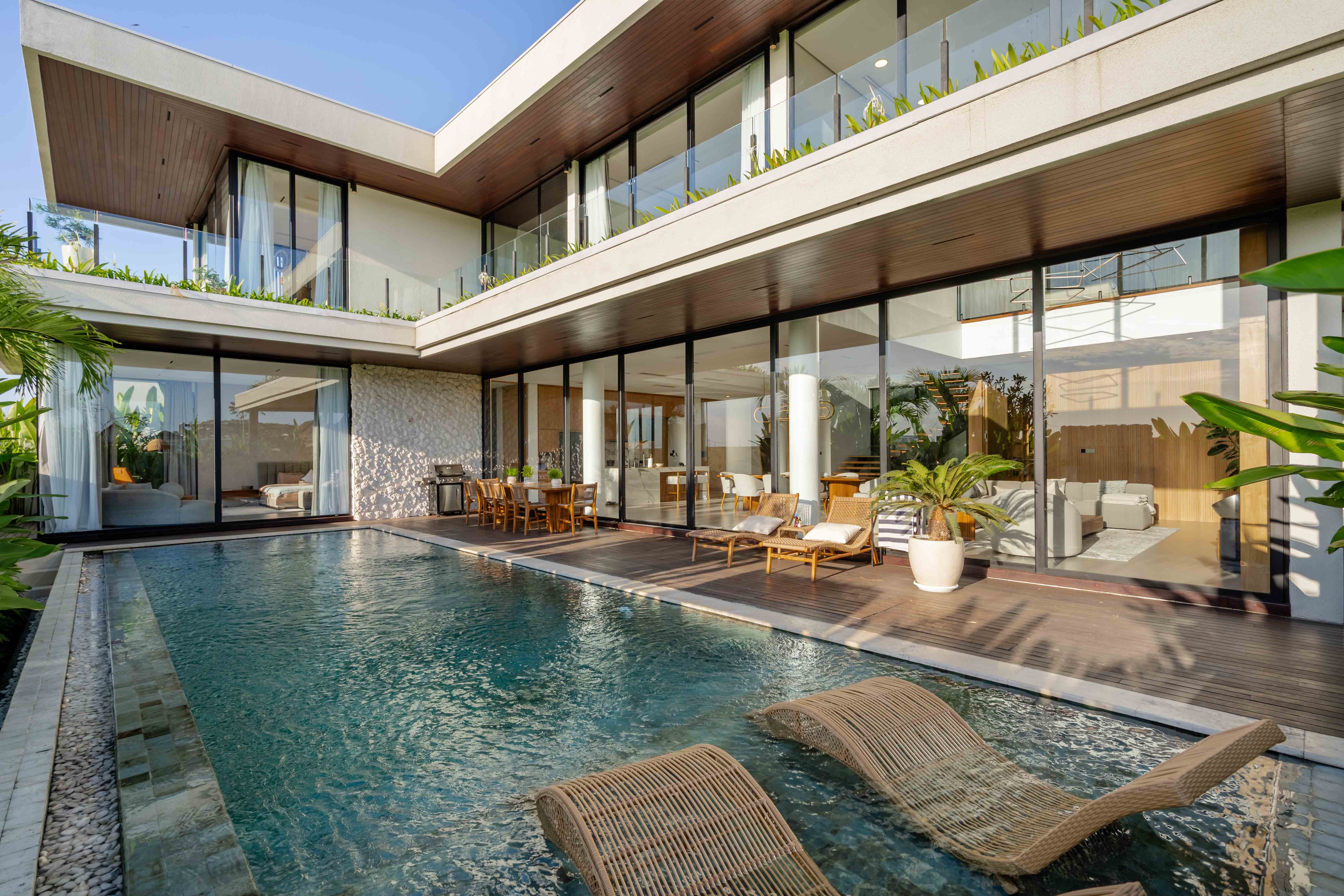 3-Bedroom Villa with Coastal Luxury Living in Cemagi