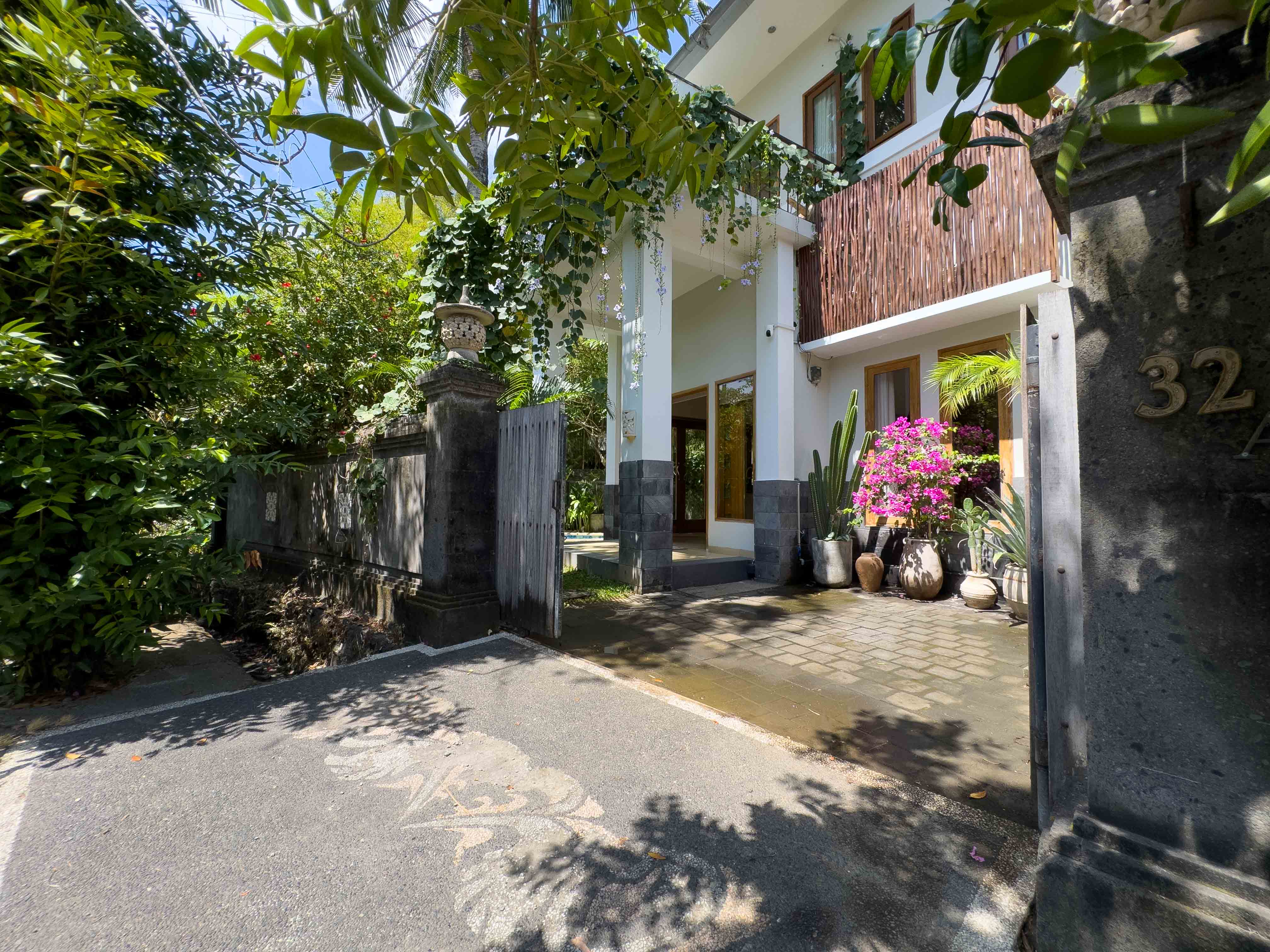 2-Bedroom Villa with Bohemian Design in Pererenan