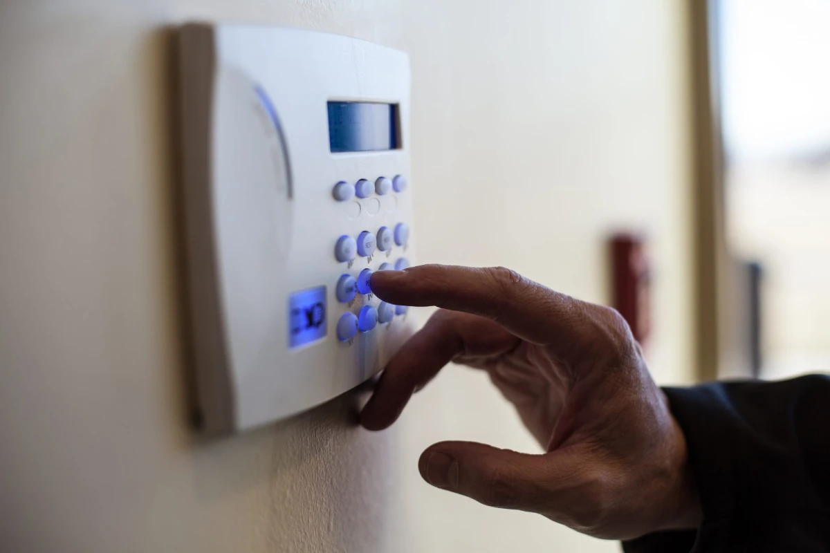 Security Fog vs. Alarms: What Each System Does During an Active Intrusion