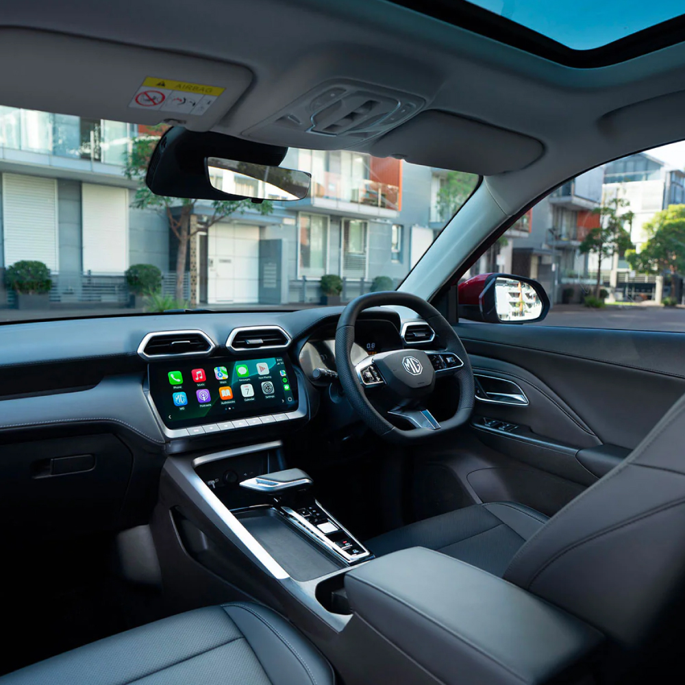 MG ZS interior