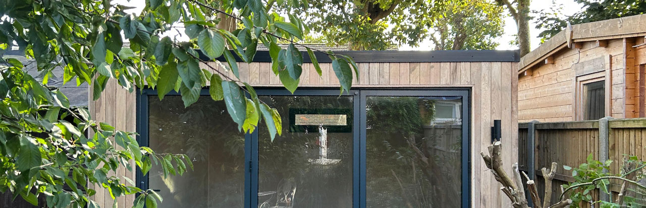 Stunning Garden Room