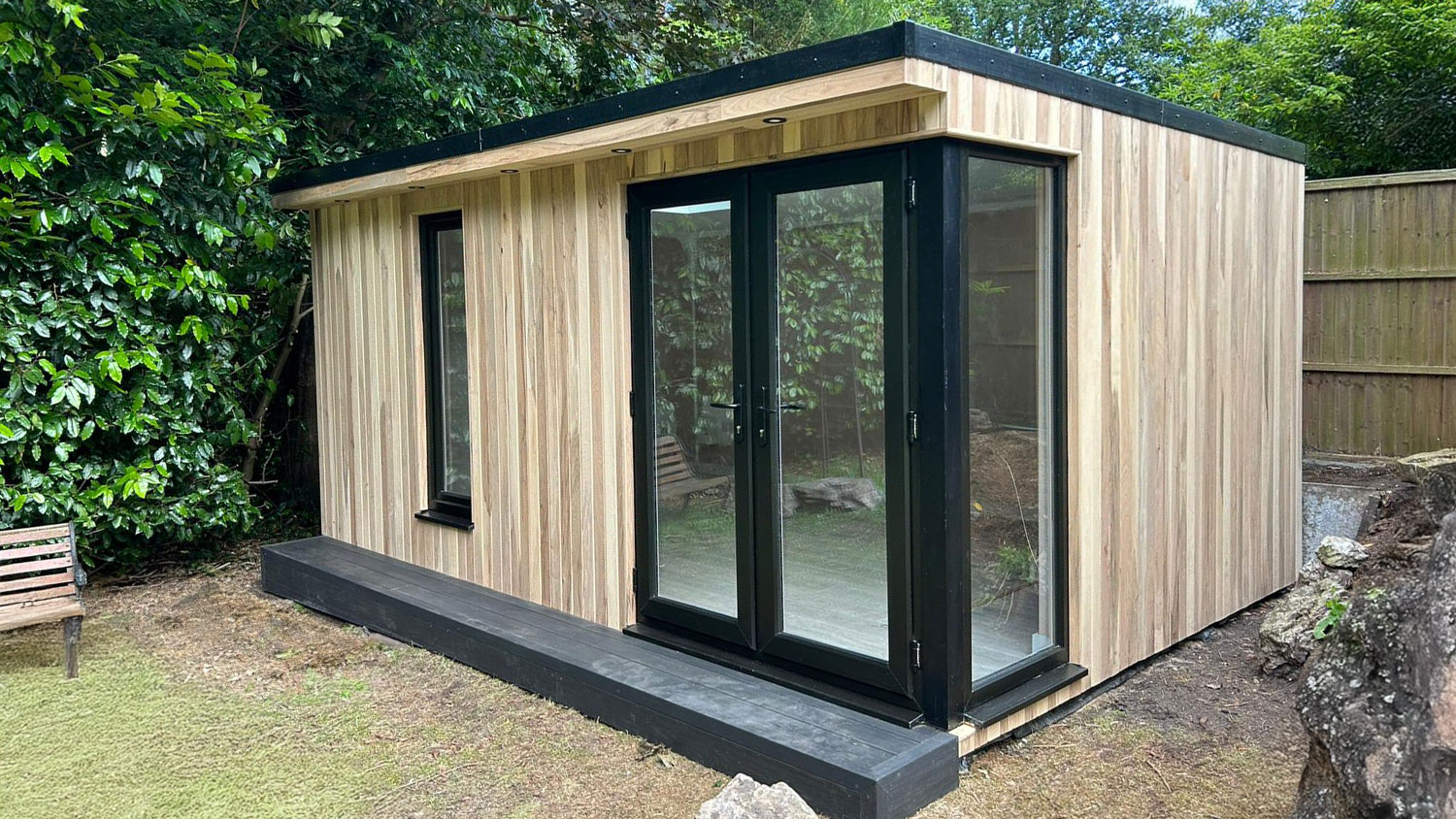 Oak Garden Room