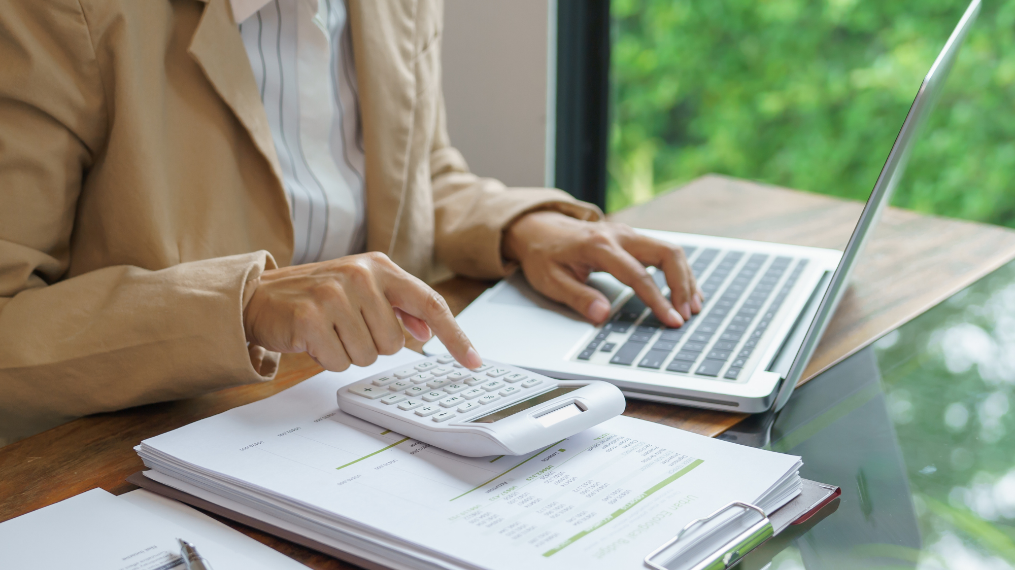 Comment réduire les coûts cachés de son parc informatique ?