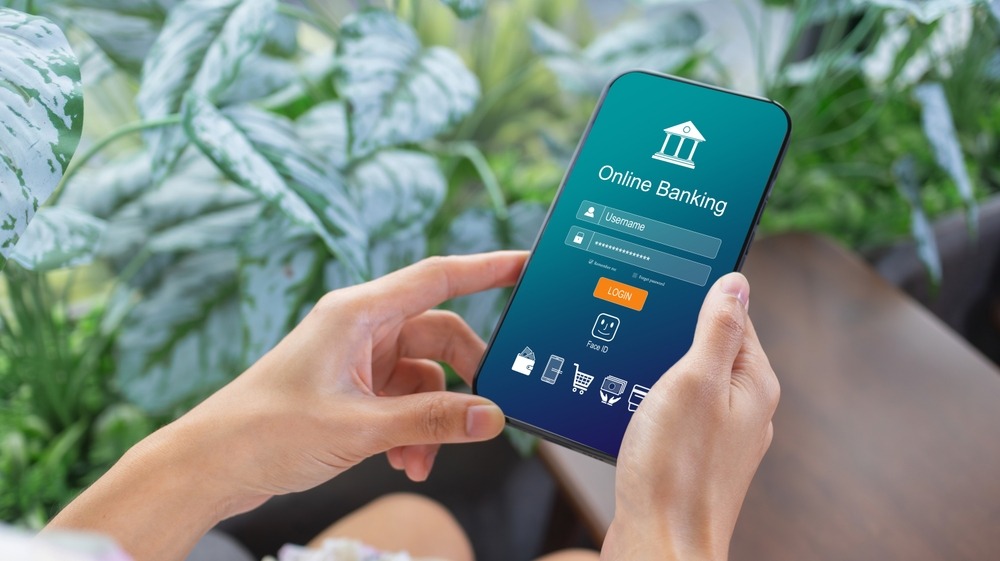 Dubai Konto online eröffnen: Was per App geht – und was nicht