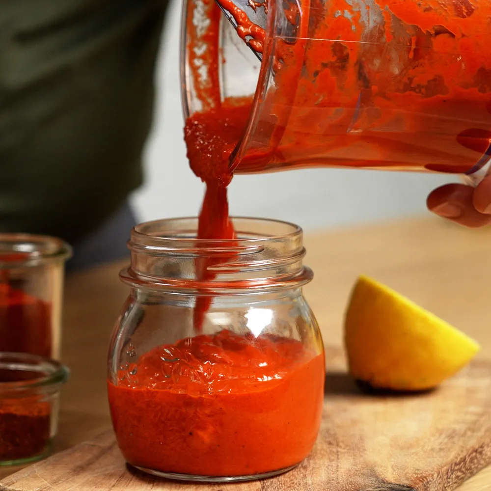 Mild-würziges Harissa mit Paprika