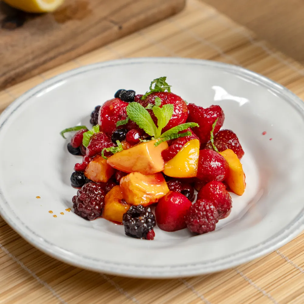 Obstschale mit Yaconsirup