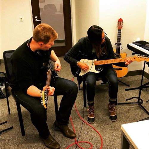 Group Guitar Lessons