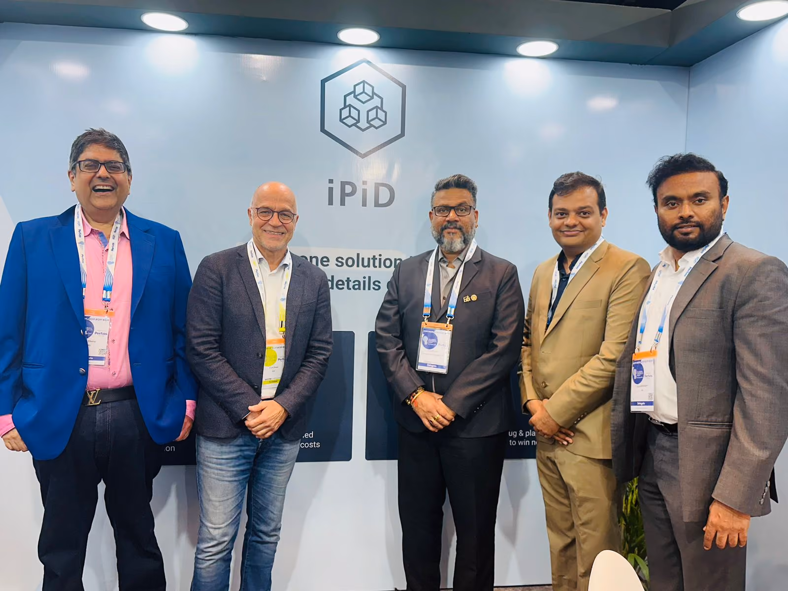 Alain Raes, iPiD Founding Partner & CCO and the EbixCash team