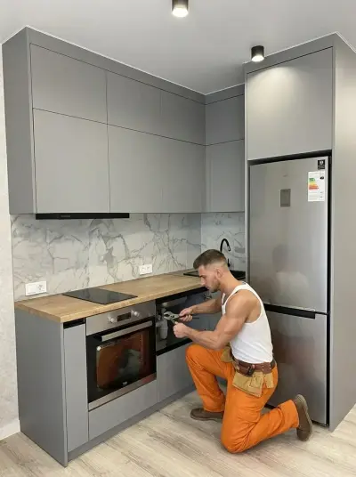 Hot
                        Plumber