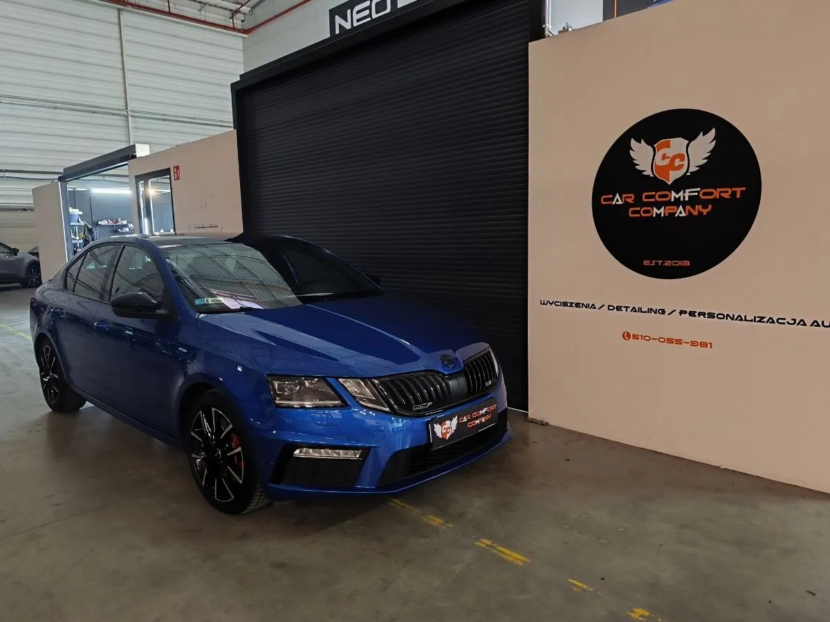 Skoda Octavia RS po oklejeniu dachu czarną folią PPF